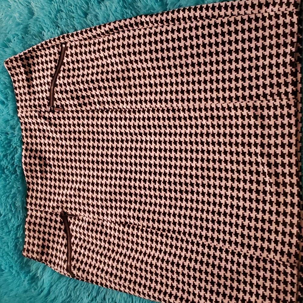 Alfani Houndstooth skirt size 12